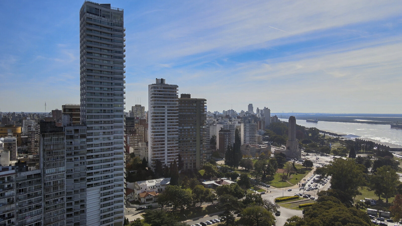 VENTA DEPTO 4 DORMITORIOS CON COCHERA -VISTA AL RÍO- AQUALINA - 39