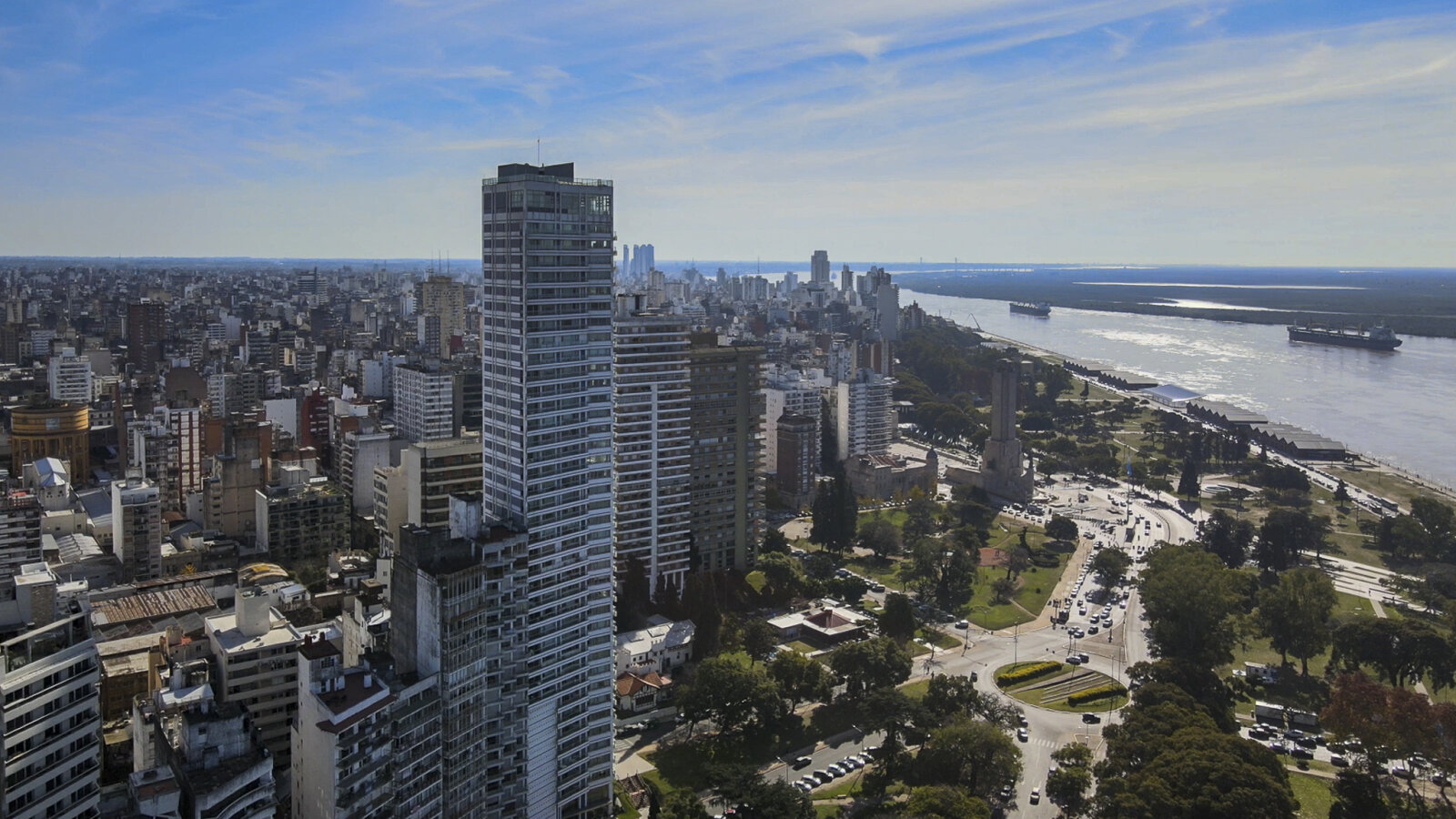 VENTA DEPTO 4 DORMITORIOS CON COCHERA -VISTA AL RÍO- AQUALINA - 43