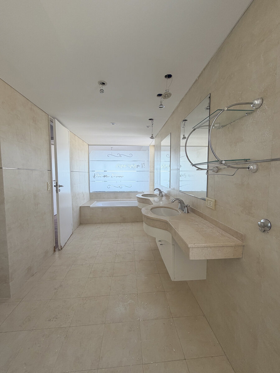 VENTA DEPTO 4 DORMITORIOS CON COCHERA -VISTA AL RÍO- AQUALINA - 15