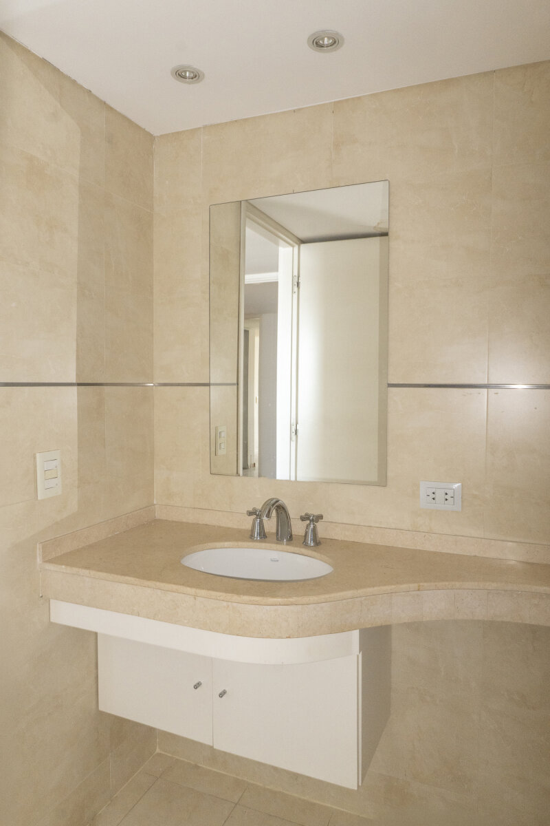 VENTA DEPTO 4 DORMITORIOS CON COCHERA -VISTA AL RÍO- AQUALINA - 36