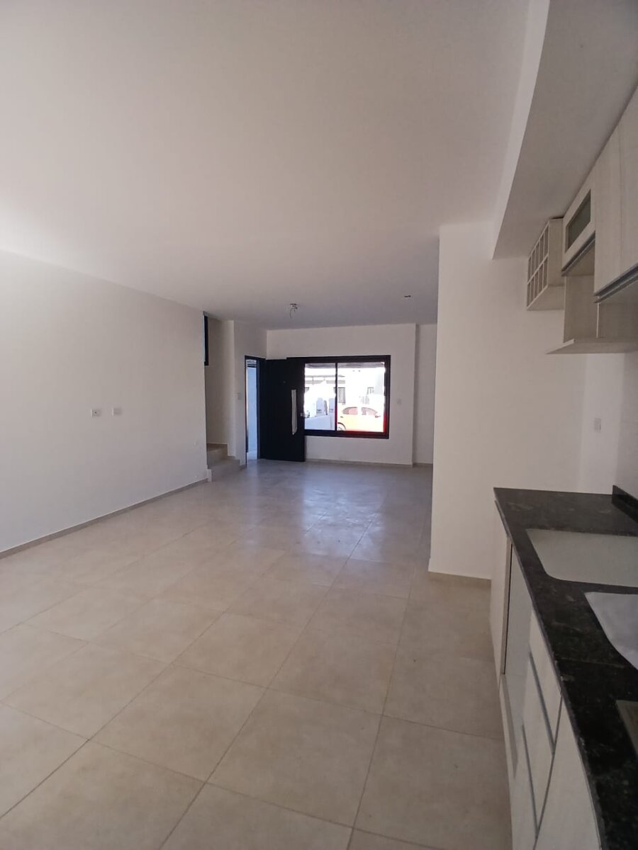 Duplex de 3 dorm en Venta Docta - Imagen 3