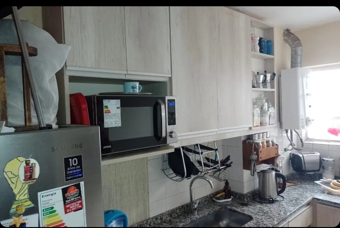 Se Vende un Agradable Departamento de 2 Ambientes con Balcón - Almagro - 1