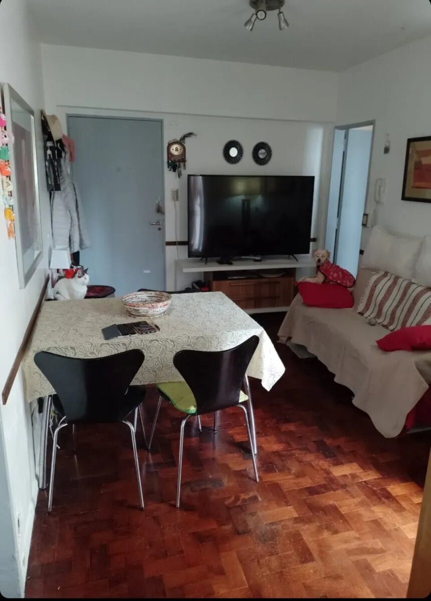Se Vende un Agradable Departamento de 2 Ambientes con Balcón - Almagro - 6