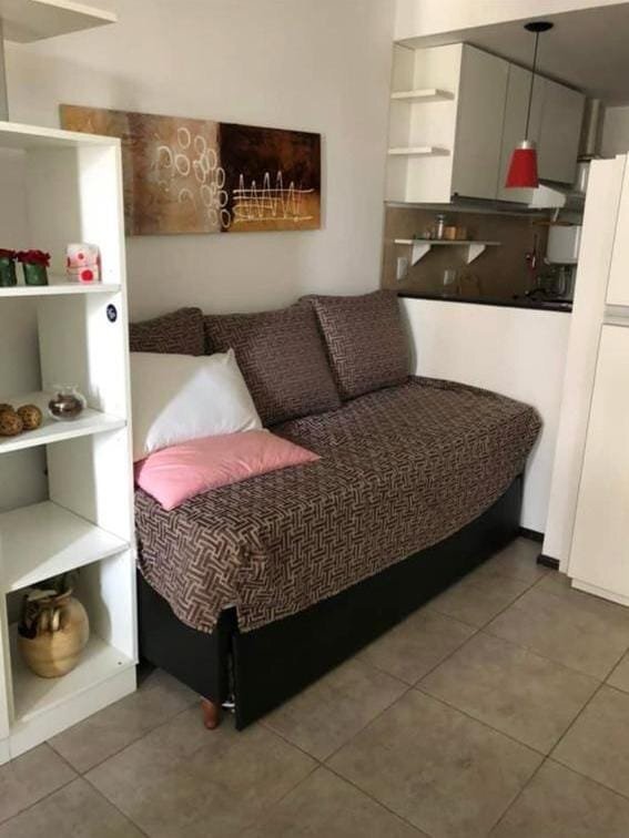 Monoambiente en Corrientes y Zeballos en venta - 3