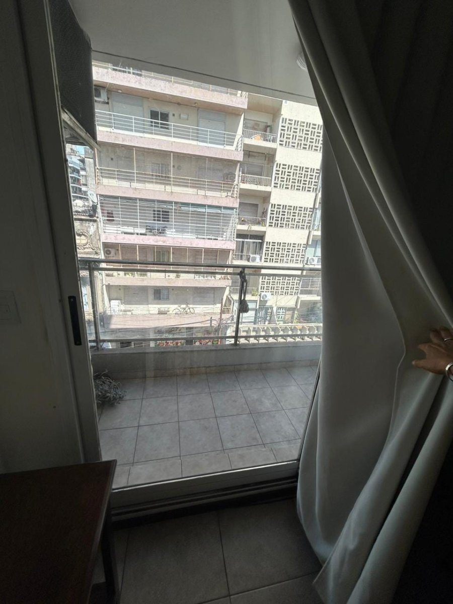 Monoambiente en Corrientes y Zeballos en venta - 13