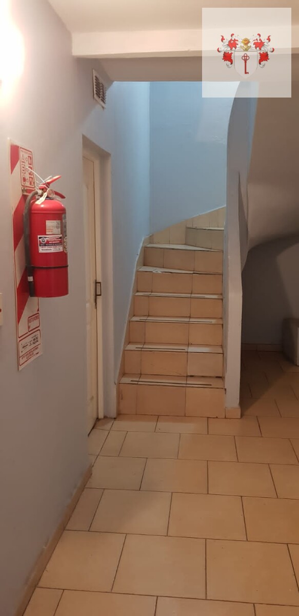 OPORTUNIDAD!!! MONOAMBIENTE 1 PISO POR ESCALERA POSIBILIDAD DE FINANCIACION - 13