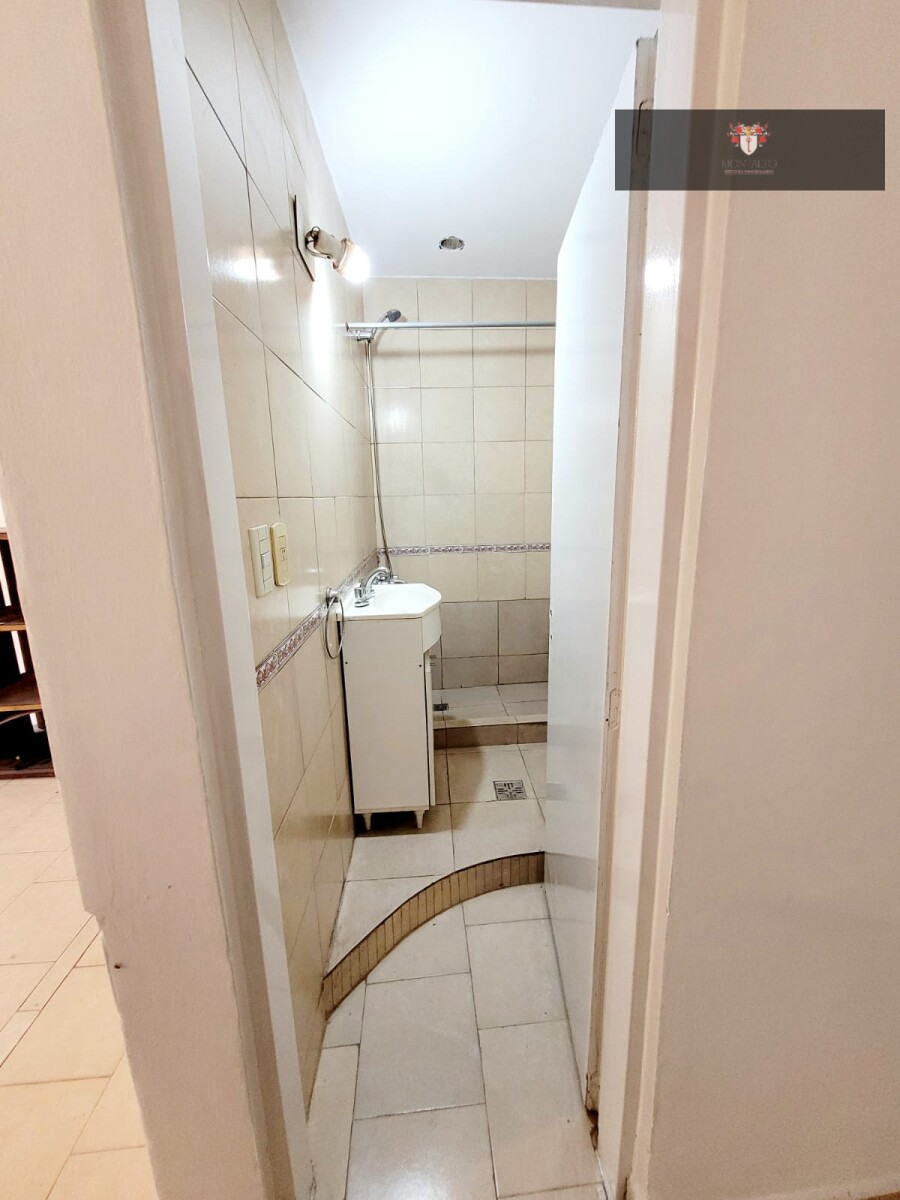 OPORTUNIDAD!!! MONOAMBIENTE 1 PISO POR ESCALERA POSIBILIDAD DE FINANCIACION - 6