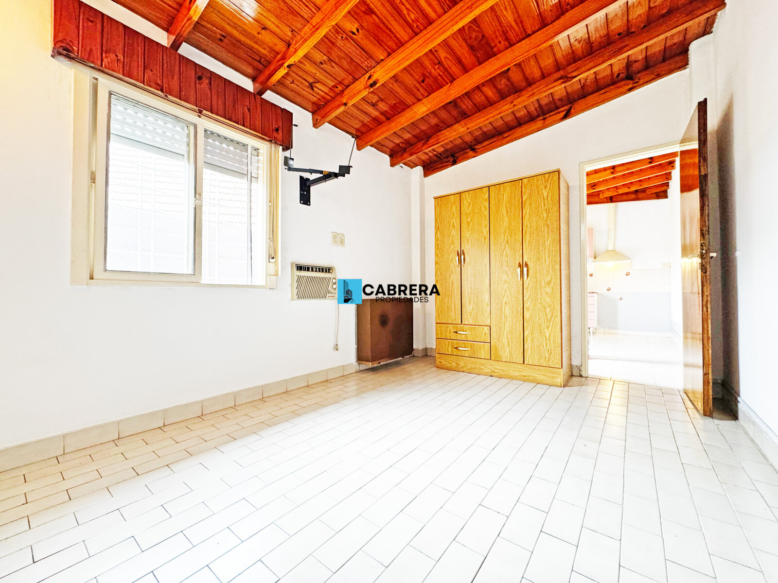 CASA EN VENTA 2 AMB Y DEPTO 2 AMB EN GENERAKL RODRIGUEZ - 26