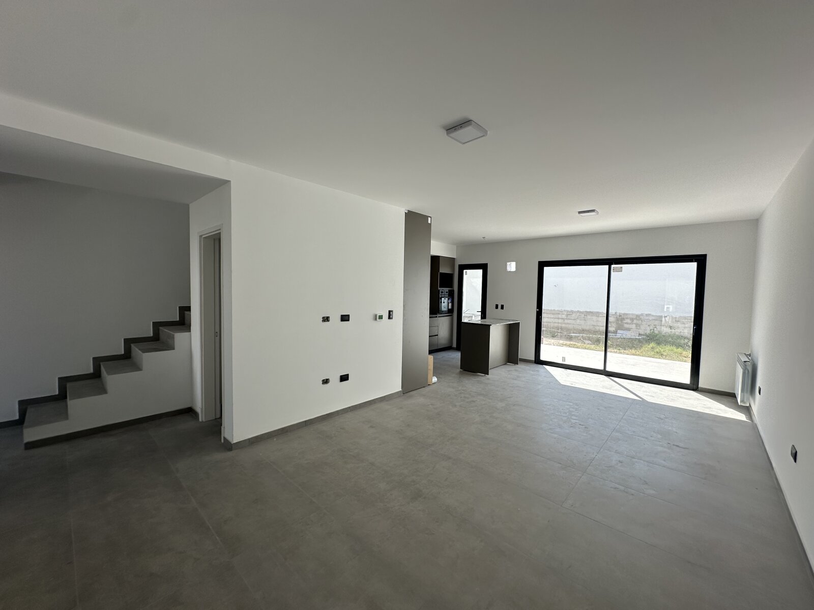 Vendo Duplex 3 Dormitorios Miradores de Manantiales 2 — foto 2