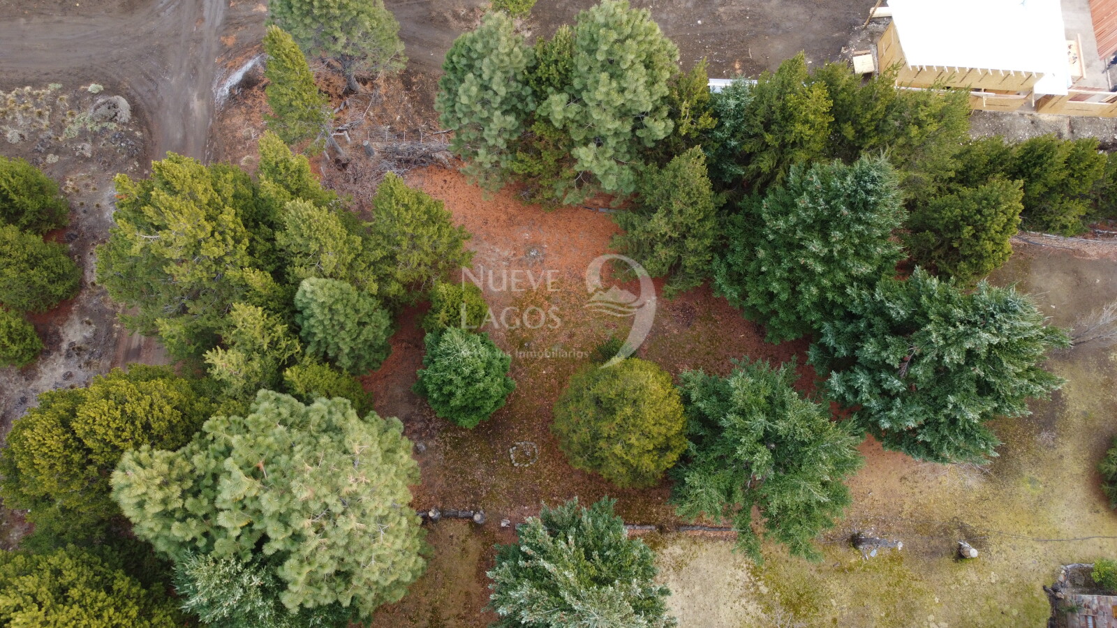 Venta lote con fondo a costa del arroyo María en Villa Lago Meliquina - 3