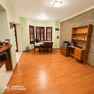 Casas - Funes -  Alquiler