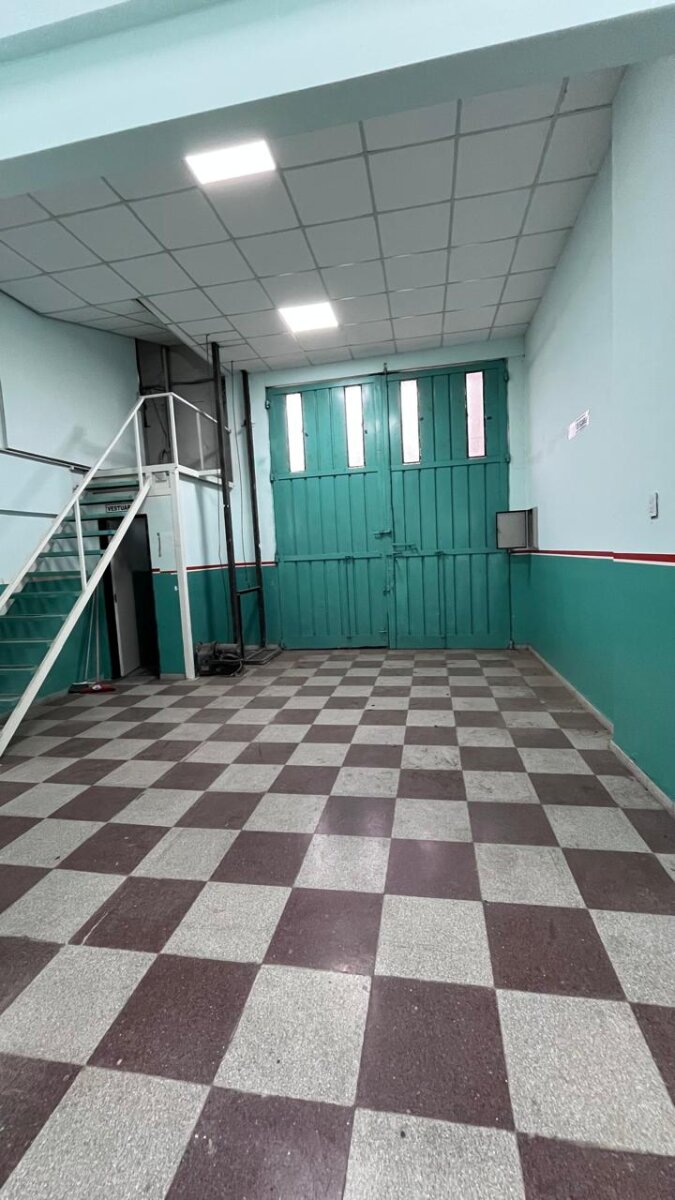 Local comercial en alquiler - 12