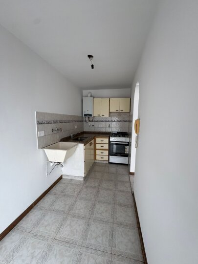 Departamentos - Alvear - Venta