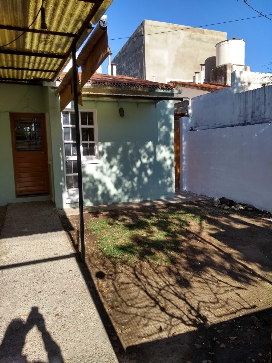 MATIENZO (ZONA) CON RENTA - 2 DOR- COCH. - Imagen 3