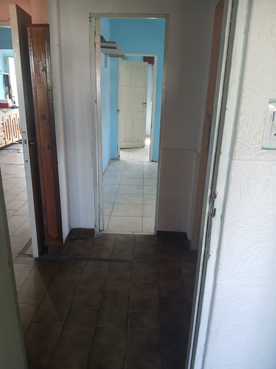VENTA- Local Comercial + 2 Viviendas sobre Lote de 350 m² | González Catán - 12