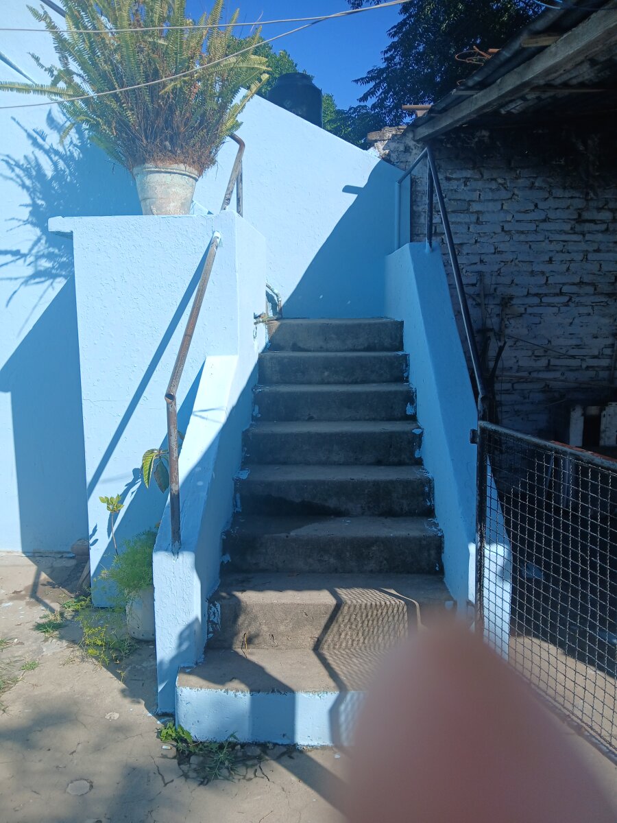 VENTA- Local Comercial + 2 Viviendas sobre Lote de 350 m² | González Catán - 16