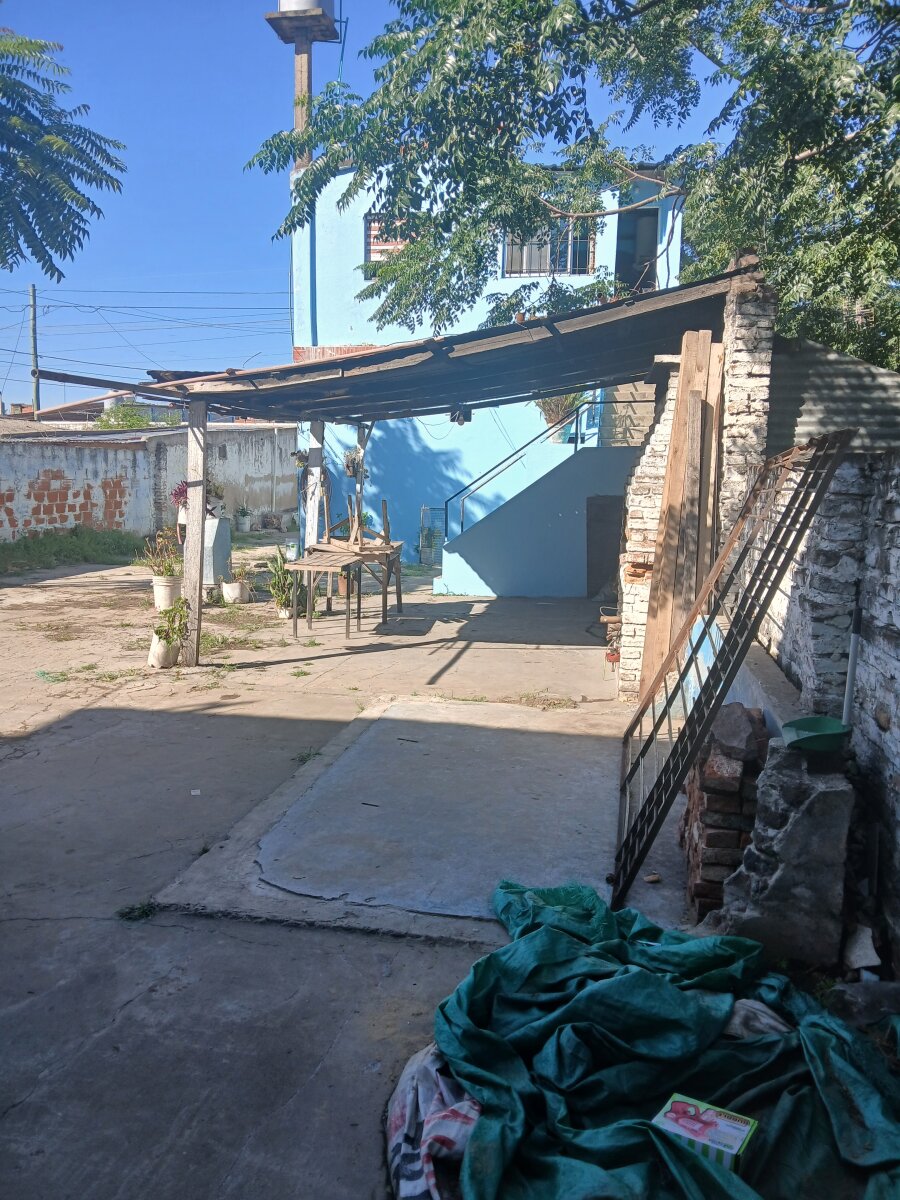 VENTA- Local Comercial + 2 Viviendas sobre Lote de 350 m² | González Catán - 25