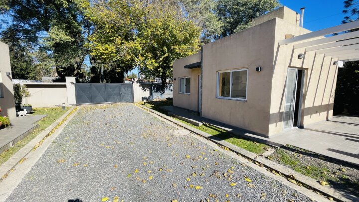 Casas - Funes - Venta