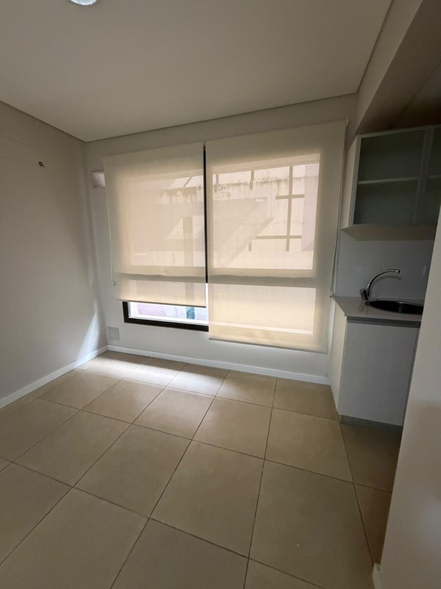DEPARTAMENTO 1 DORMITORIO PELLEGRINI 1500 - 1