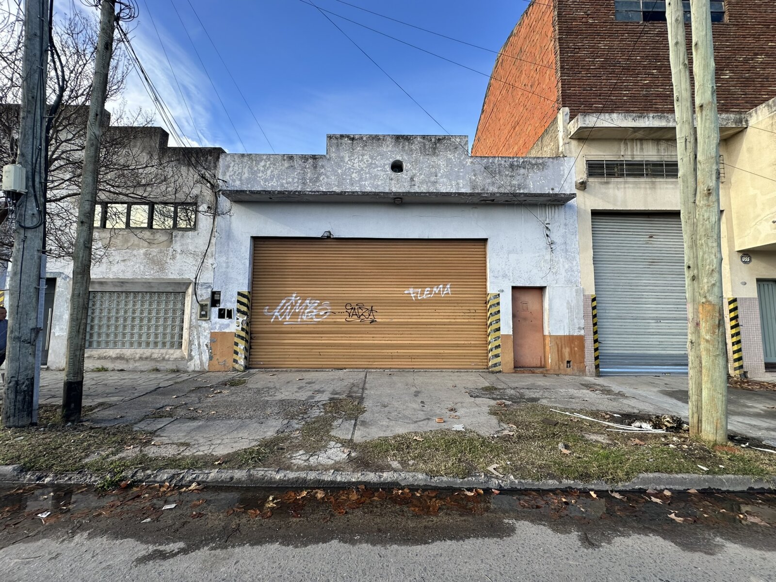 GALPÓN COMERCIAL - 1