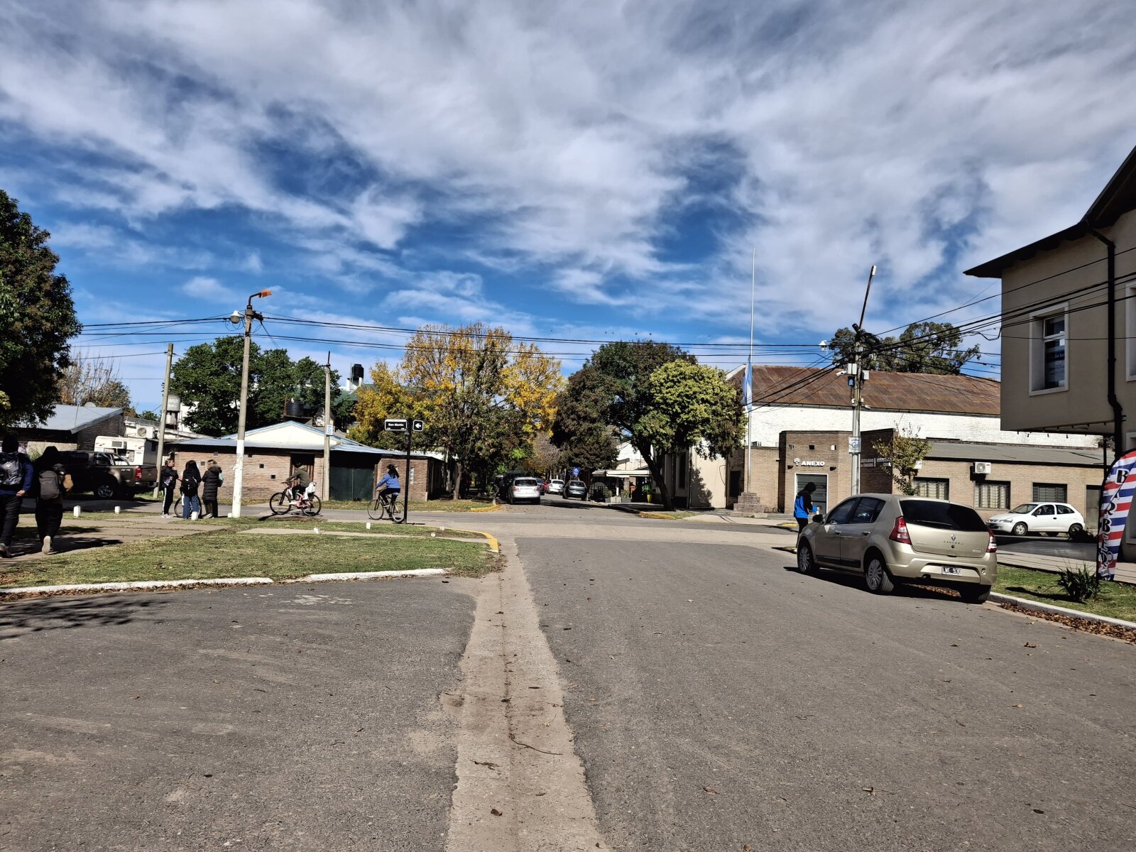 Ibarlucea: Portal de Ki, San Martin y Maipu Locales centricos en venta, Santa Fe, Argentina - 160