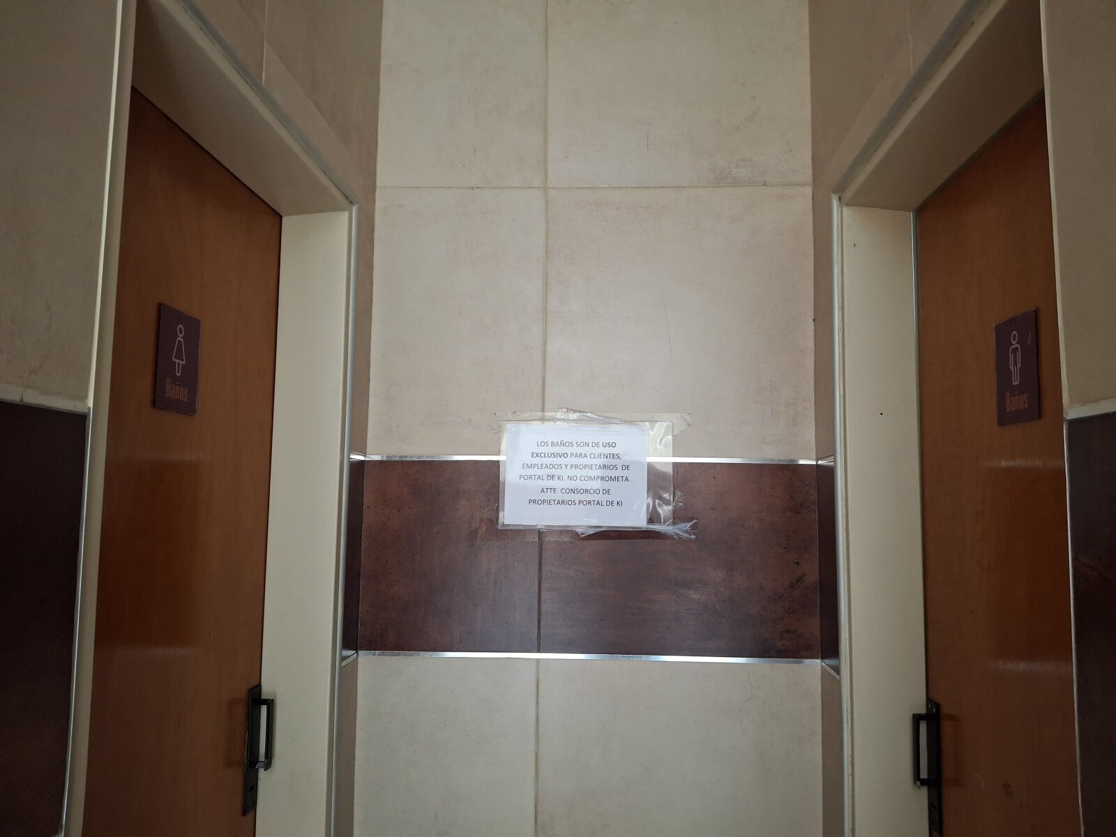 Ibarlucea: Portal de Ki, San Martin y Maipu Locales centricos en venta, Santa Fe, Argentina - 242