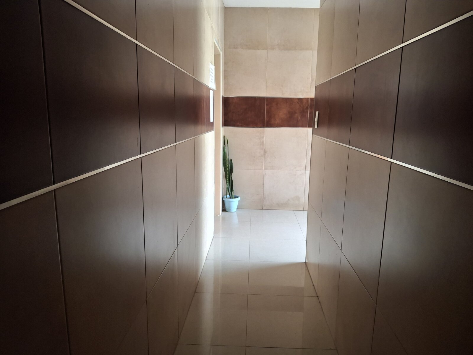 Ibarlucea: Portal de Ki, San Martin y Maipu Locales centricos en venta, Santa Fe, Argentina - 246