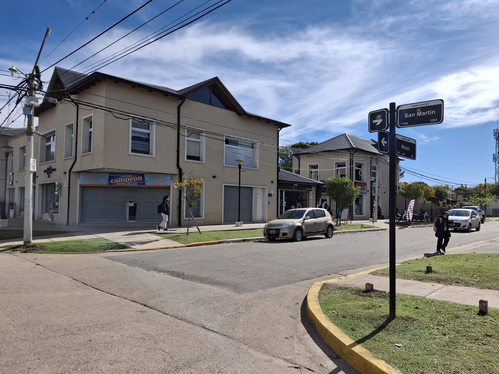 Ibarlucea: Portal de Ki, San Martin y Maipu Locales centricos en venta, Santa Fe, Argentina - 158