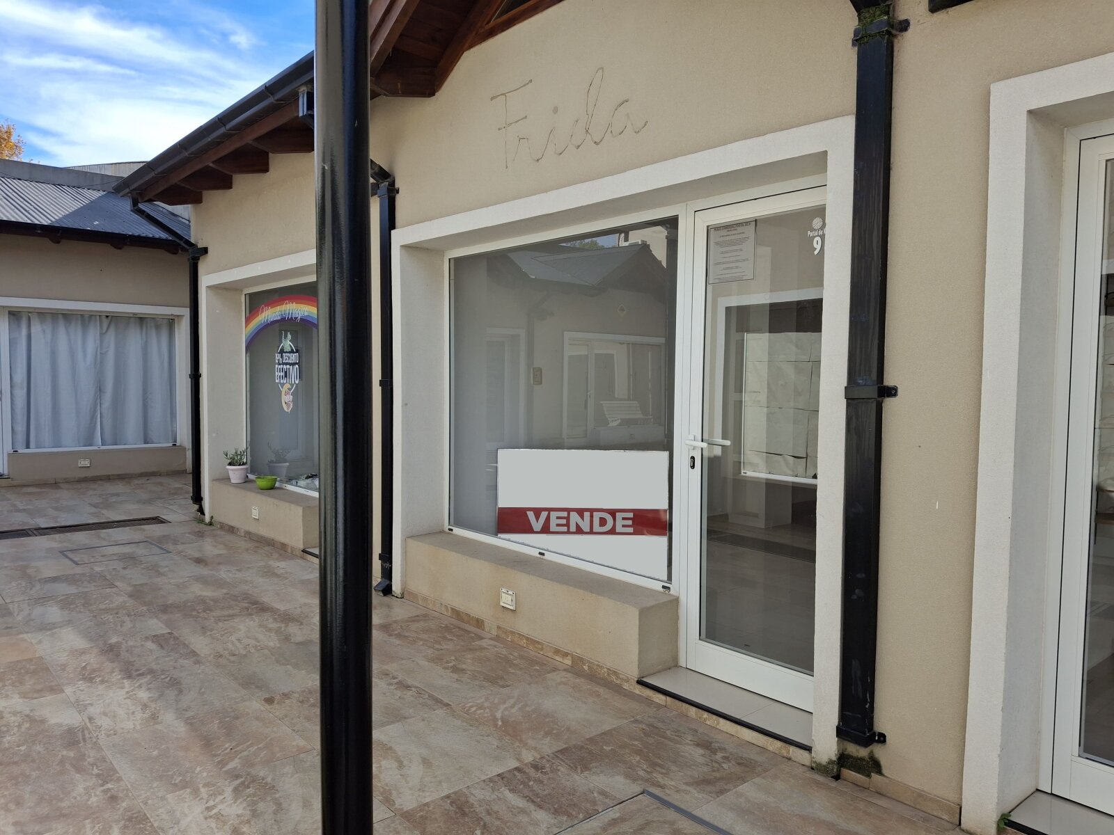 Ibarlucea: Portal de Ki, San Martin y Maipu Locales centricos en venta, Santa Fe, Argentina - 267