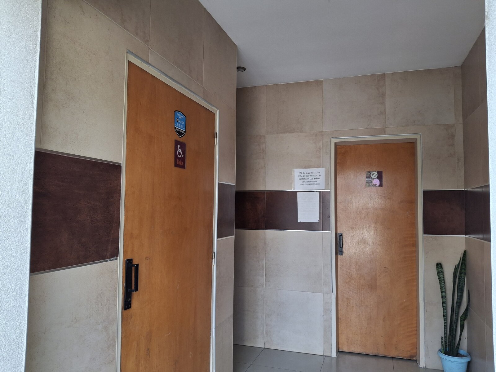 Ibarlucea: Portal de Ki, San Martin y Maipu Locales centricos en venta, Santa Fe, Argentina - 233