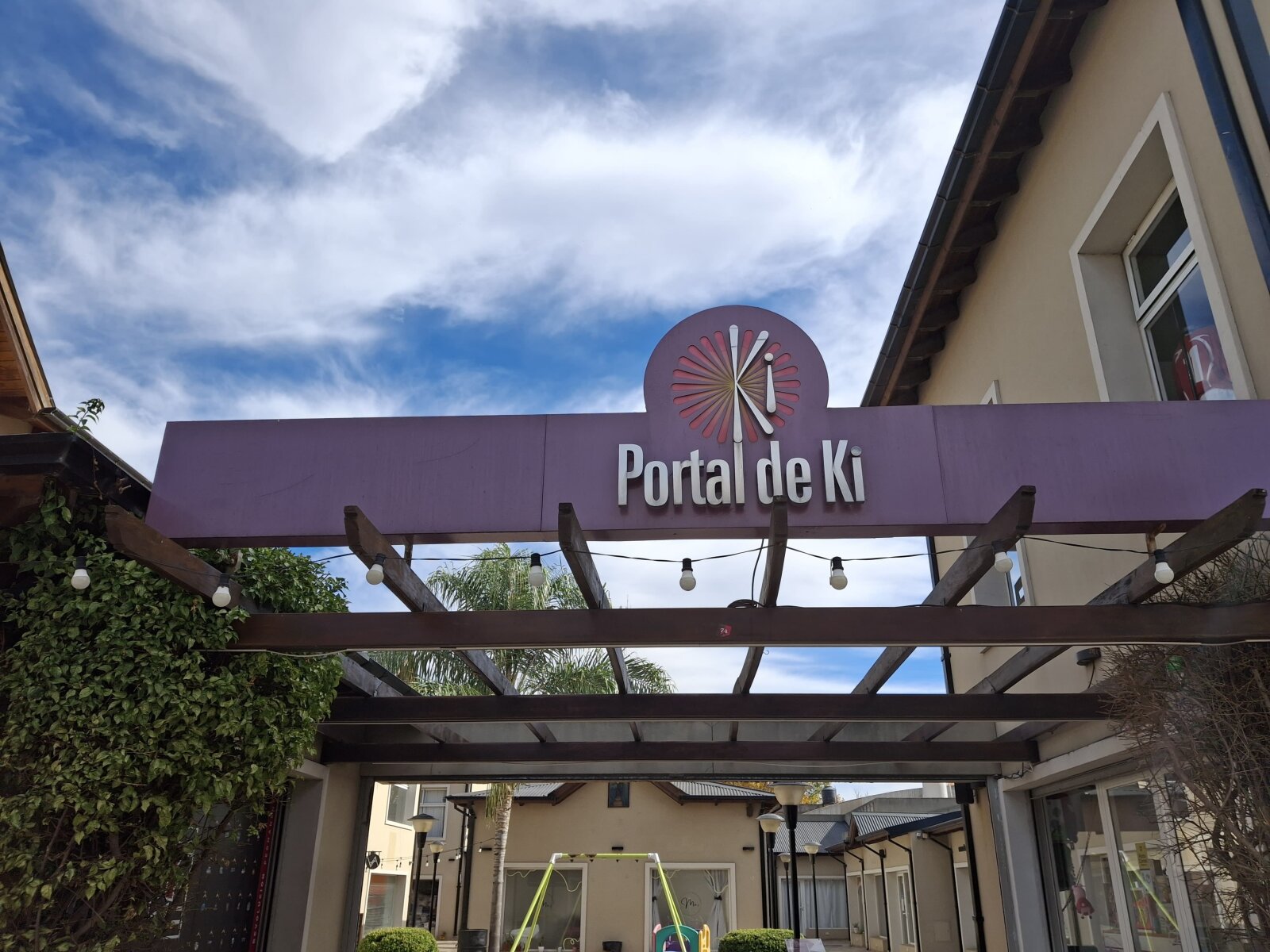 Ibarlucea: Portal de Ki, San Martin y Maipu Locales centricos en venta, Santa Fe, Argentina - 7