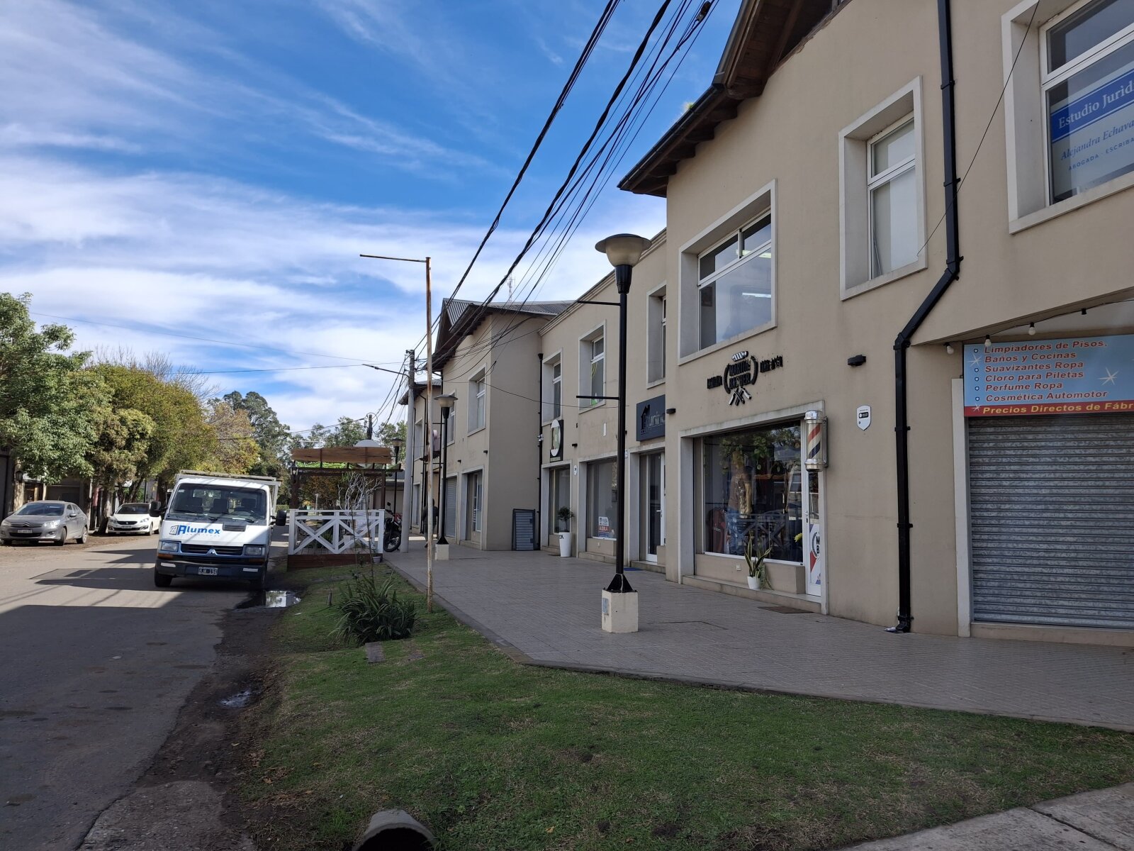 Ibarlucea: Portal de Ki, San Martin y Maipu Locales centricos en venta, Santa Fe, Argentina - 226