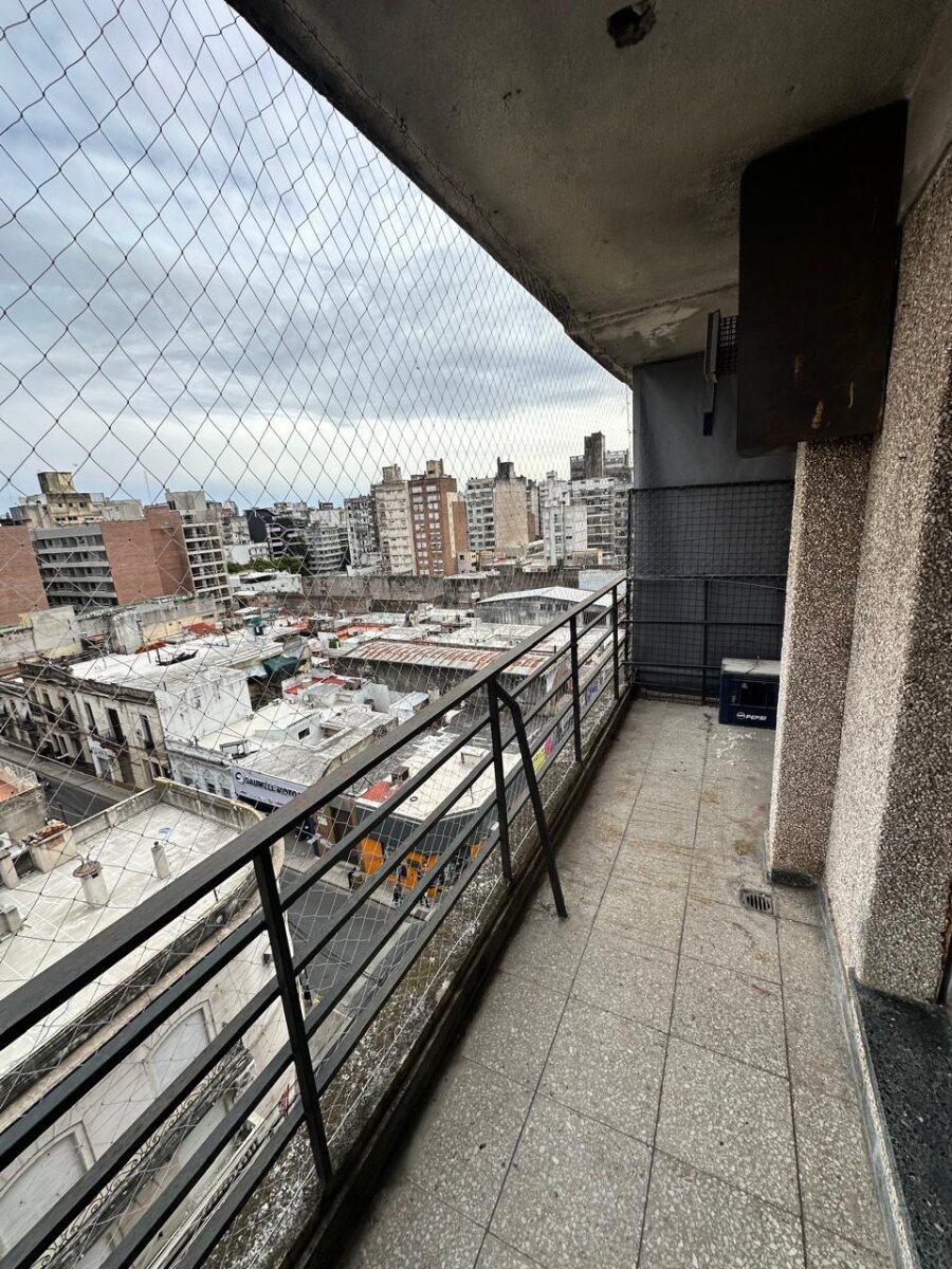 Venta Departamento 1 dormitorio con balcón Centro Mitre 1190 esquina Mendoza - 11