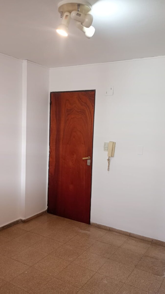 Centro Vendo Monoambiente IDEAL PARA FLIPING - Imagen 7