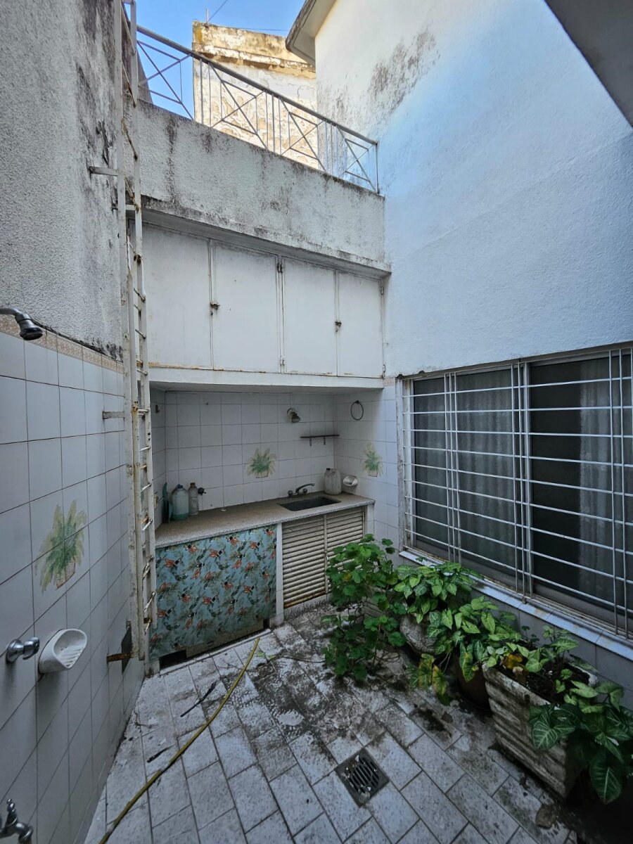 VENTA 5 AMBIENTES EXCELENTE CONSTRUCCIÓN - 26
