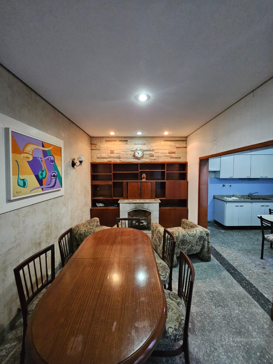 VENTA 5 AMBIENTES EXCELENTE CONSTRUCCIÓN - 21