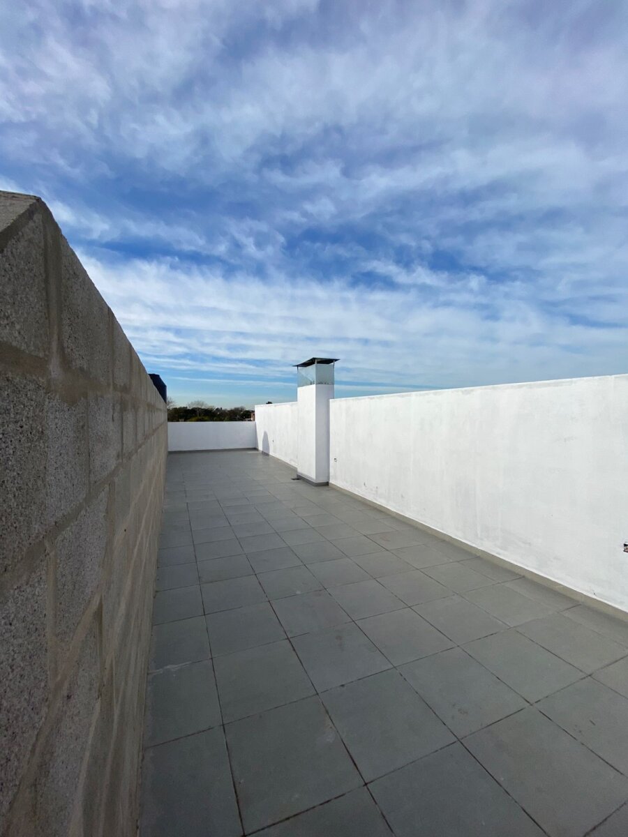 DEPARTAMENTO 2 AMBIENTES CON TERRAZA - 10