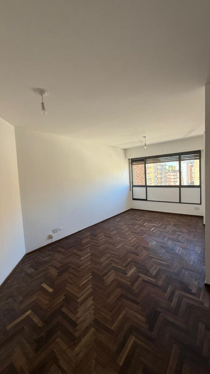 Departamento 1 dormitorio en pleno Centro - Jujuy y Colón - Imagen 2