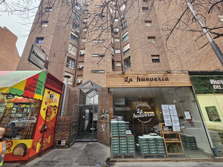 Alquiler por 2 años de departamento amoblado