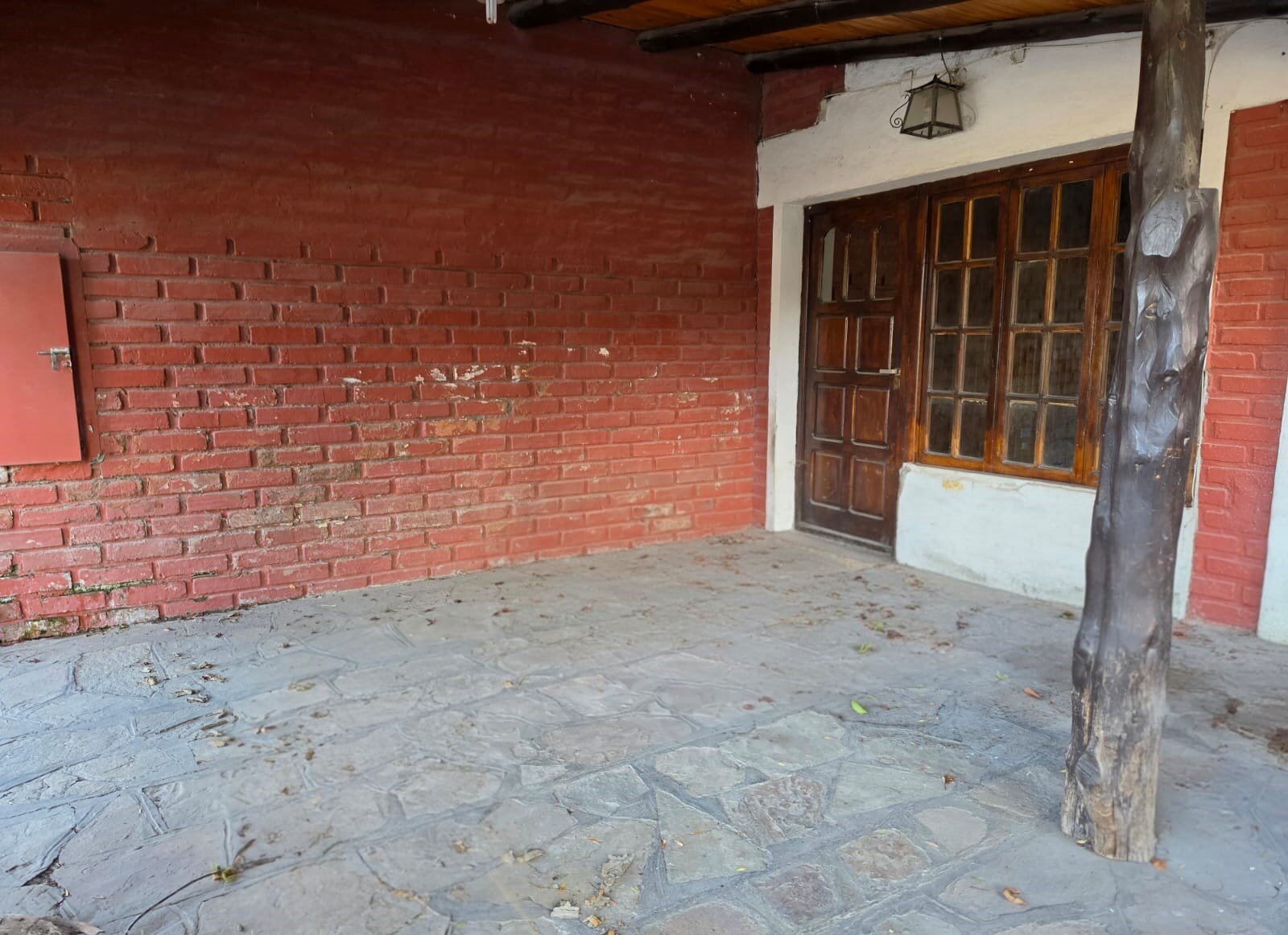ALQUILER DE DUPLEX DE 4 DORMITORIOS EN EL CENTRO DE ESQUEL, CHUBUT - 3