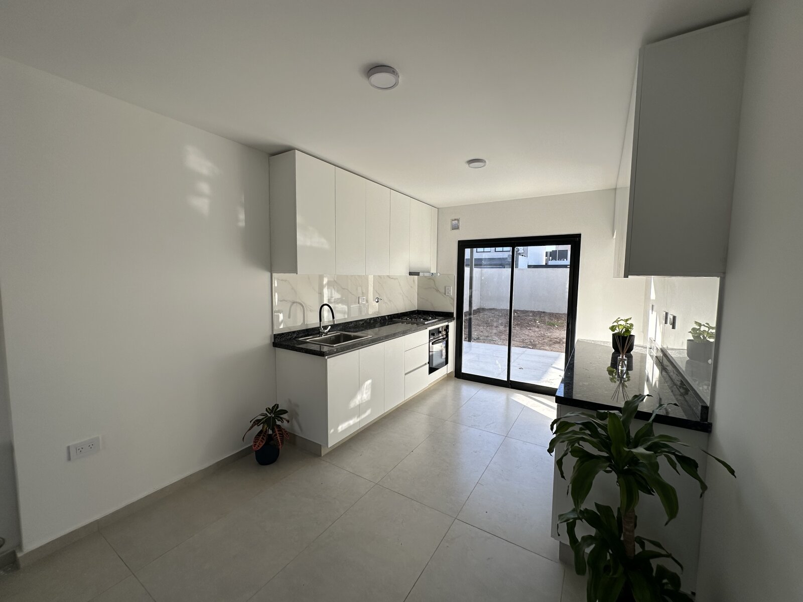 Vendo Duplex Docta 2 Dormitorios NUEVO Planta Baja - Imagen 8