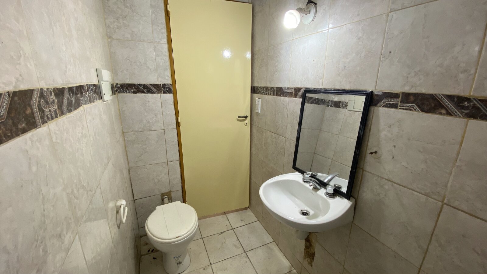 DEPARTAMENTO 2 AMBIENTES CON HABITACIÓN EN SUITE EN CASTELAR - 4