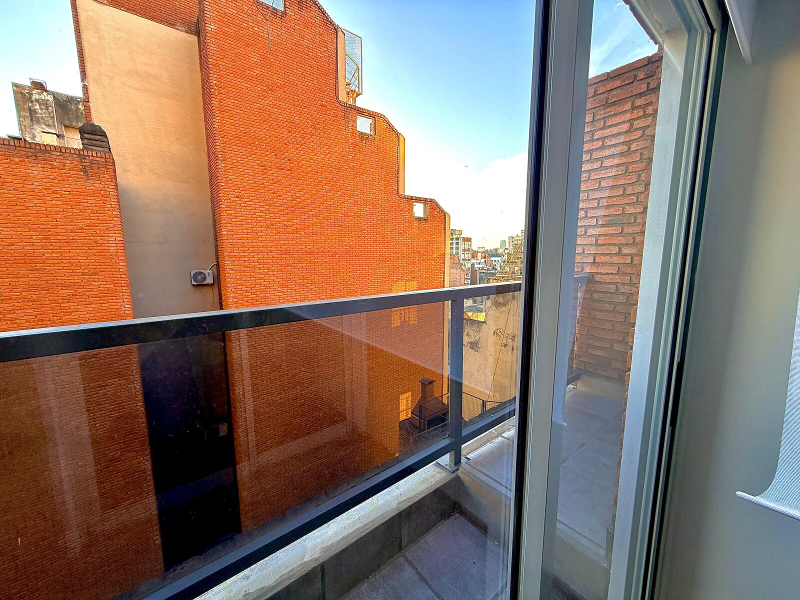 Dúplex 2 Dormitorios Remodelado y Equipado en Nueva Córdoba | Ituzaingó al 600 | USD 135.000 - 10