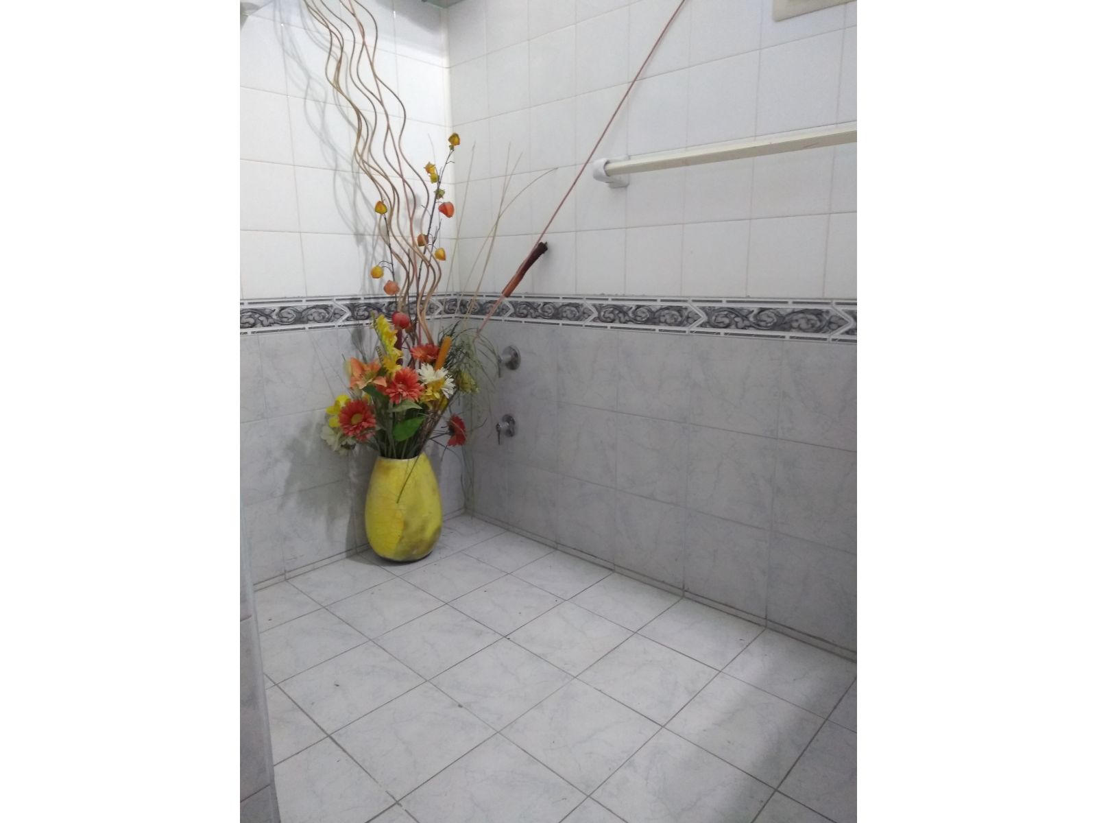 CASA EN VENTA, BARRIO MAIPÚ II SECCIÓN, 3 DORMITORIOS, 3 BAÑOS, EXCELENTE UBICACIÓN - Imagen 13