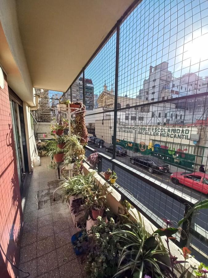 Congreso 3 ambientes al frente, con balcon corrido y patio!!!!! MAS - 10