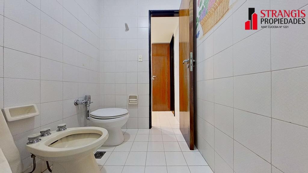 VENTA Departamento de 4 ambientes con dependencia de servicio - MAS - 60