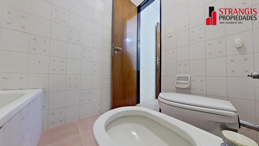 VENTA Departamento de 4 ambientes con dependencia de servicio - MAS - 46