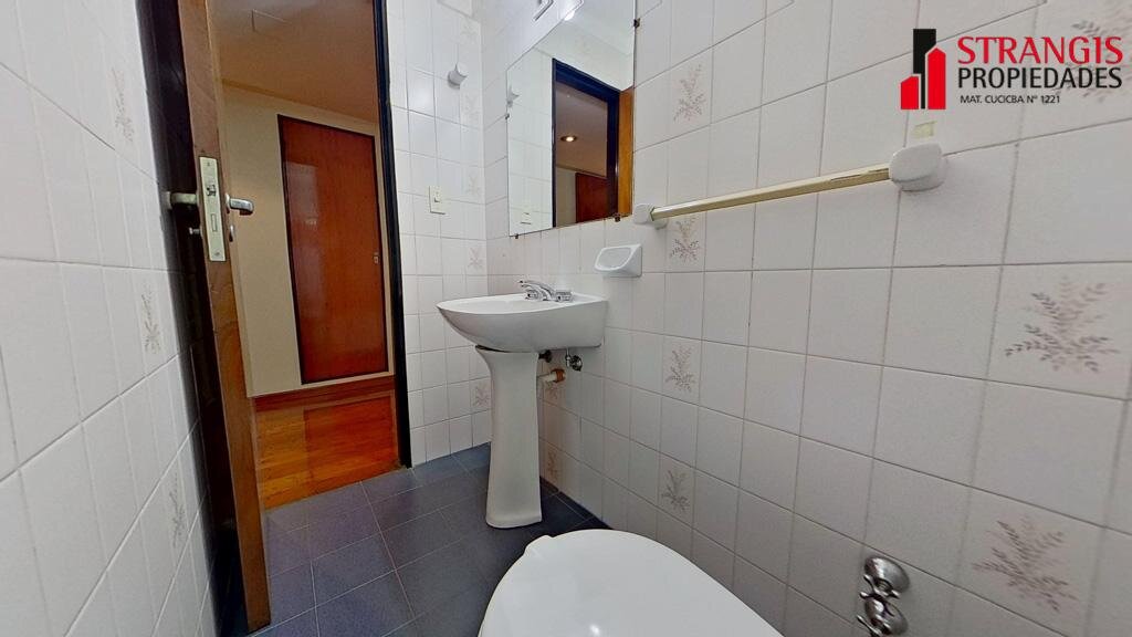 VENTA Departamento de 4 ambientes con dependencia de servicio - MAS - 54