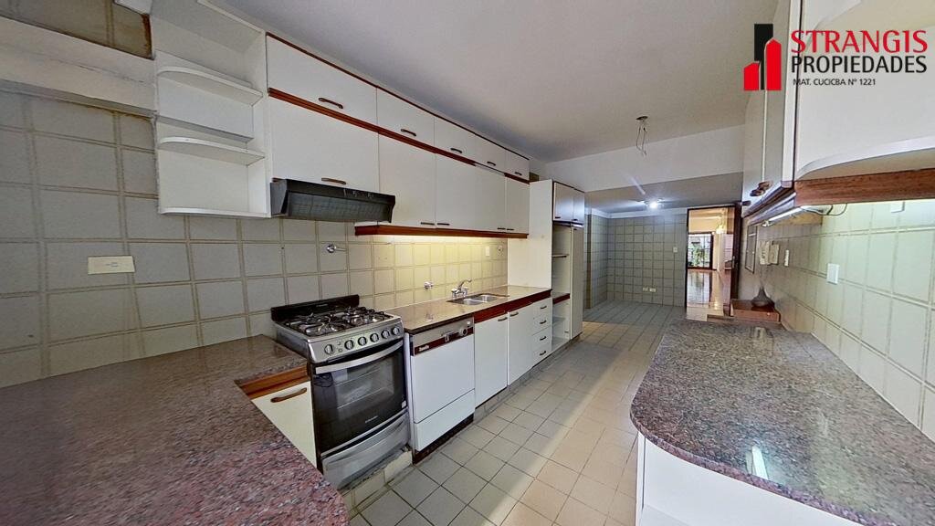 VENTA Departamento de 4 ambientes con dependencia de servicio - MAS - 28