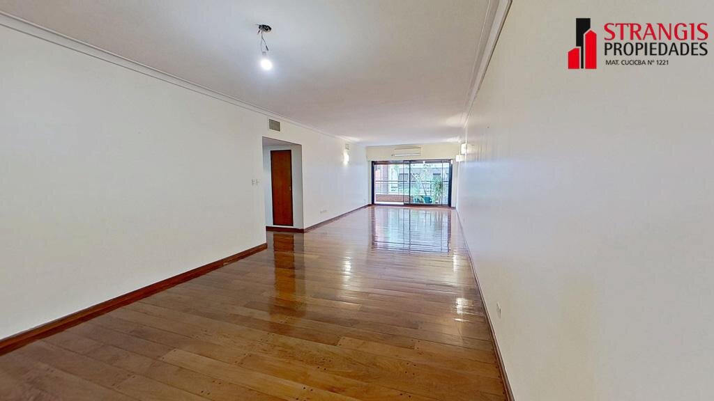 VENTA Departamento de 4 ambientes con dependencia de servicio - MAS - 8